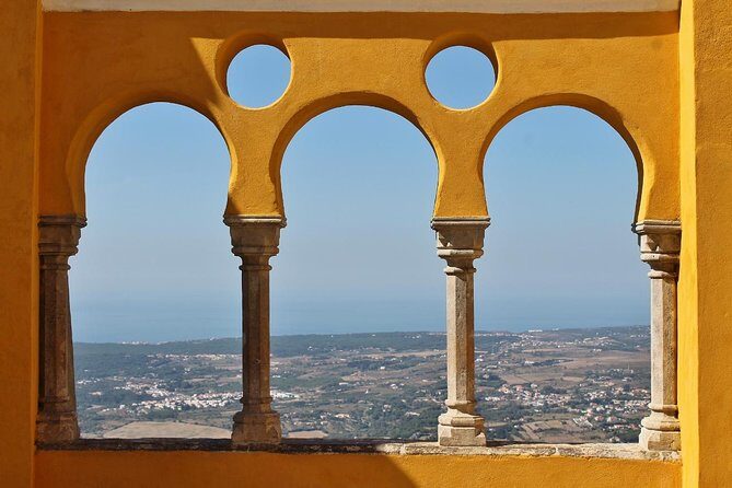 Sintra and Cascais Private Sightseeing Tour - Sintra and Cascais in one day: why this route makes sense