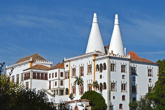 Sintra and Cascais Private Tour with Transportation - Quinta da Regaleira: the spiral staircase and the symbolism vibe