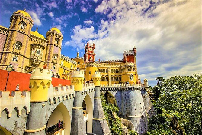 Sintra and Cascais Villages Private Luxury Tour - Quinta da Regaleira: the default palace choice for a good reason