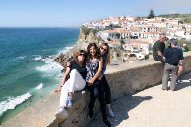 Sintra, Azenhas do Mar, Cabo da Roca and Cascais, PERFECT day - Getting comfortable: pickup, air-conditioning, Wi‑Fi, and a mobile ticket