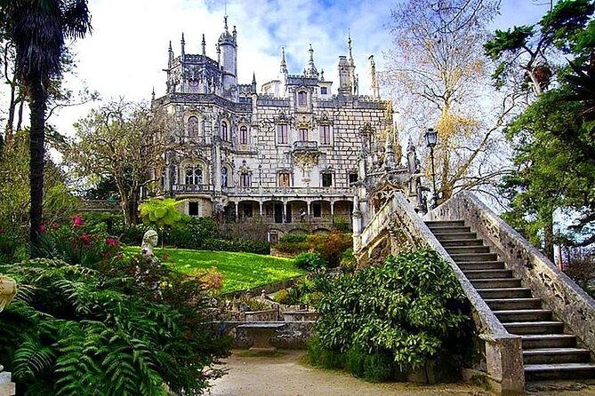 Sintra & Cascais - Pena Palace: the must-see view-stop (and how to enjoy it)