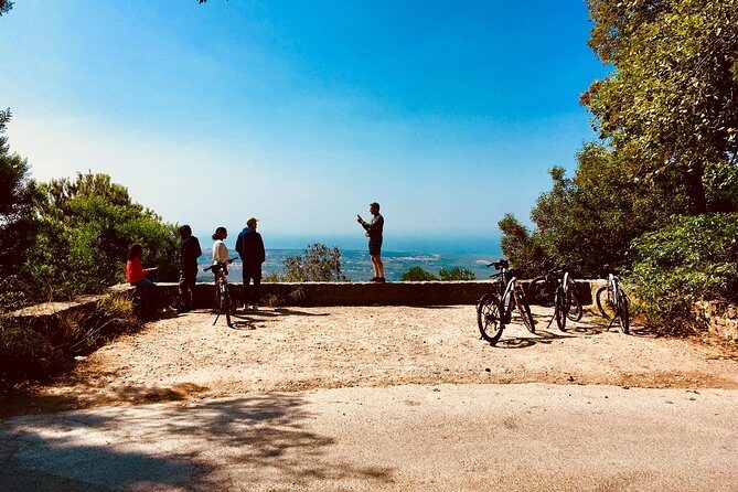 Sintra & Cascais e-bike Guided Tour - Meeting Point, Timing, and Group Size You’ll Feel