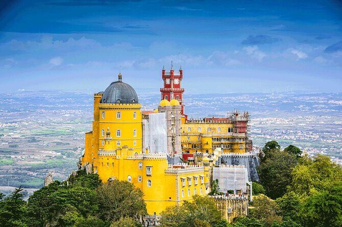 Sintra & Cascais experience tailored private tour (half day) - Start in Sintra’s historic center and get your pastry fix
