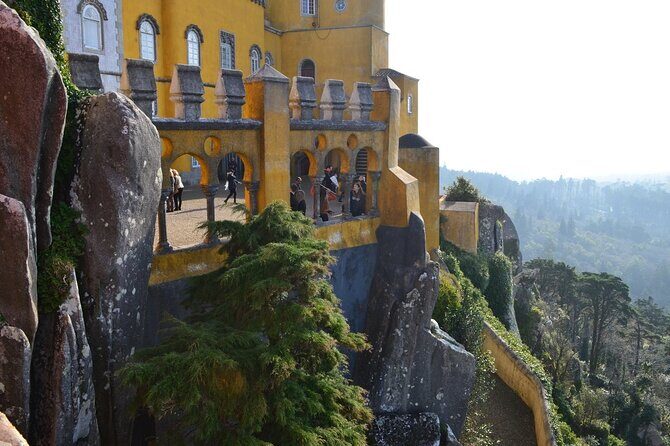 Sintra from Lisbon Half Day tour - Guincho Beach and Cascais: Where Your Day Shifts From Palaces to Ocean