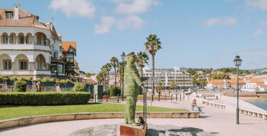 Sintra Full Day Tour w/ Cascais & Cabo da Roca: FROM LISBON - Sintra Village Free Time: Wandering With Purpose