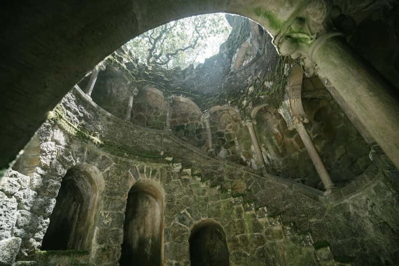 Sintra Guided Tour for Small Groups: Pena, Regaleira & Roca - Fonte da Sabuga and a Moorish Castle pass-by: quick stops with context