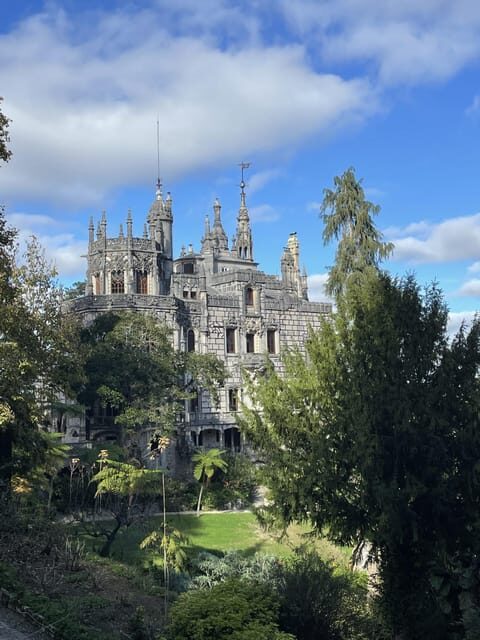Sintra Highlights: Private Local Tour - Palaces & Views - Private Pickup, Private Vehicle: The Smooth Way Into Sintra