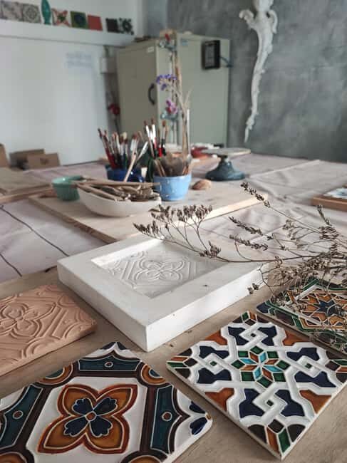 Sintra: Hispanic Moorish Tile Workshop - Inside Estudio Lazuli: how the 3–5 pm workshop flows