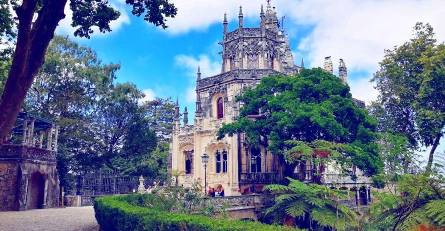 Sintra: Immersive Guided Walking Tour w/ Quinta da Regaleira - Key moments that make this tour worth it