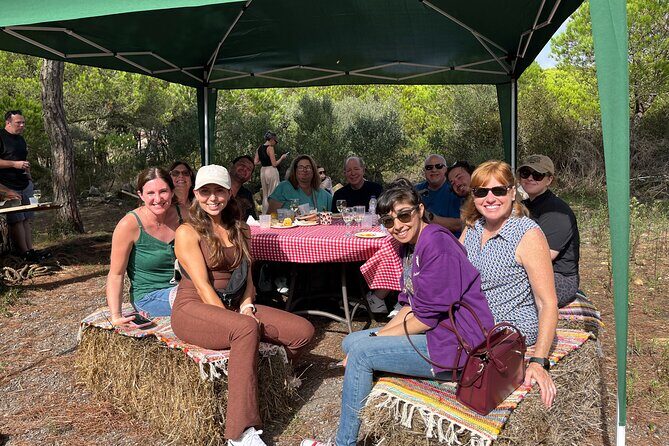 Sintra Jeep Adventure – Wine, Food & Freedom - Starting at the Wonder Van store: get oriented fast, then go