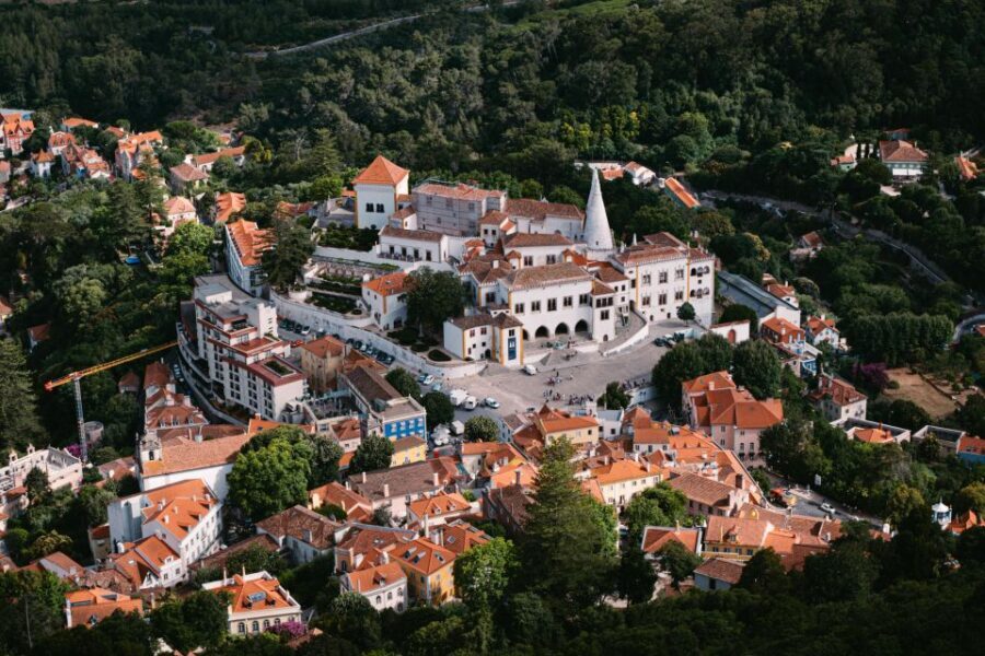 Sintra/Lisbon: Sintra & Quinta da Regaleira Tour with Ticket - Quinta da Regaleira: gardens, UNESCO energy, and ticket freedom
