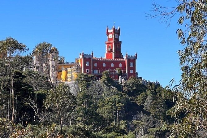 Sintra Palaces&Cascais Portuguese Riviera Private Tour fromLisbon - A Private Jeep-and-Car Route from Sintra Palaces to Cascais