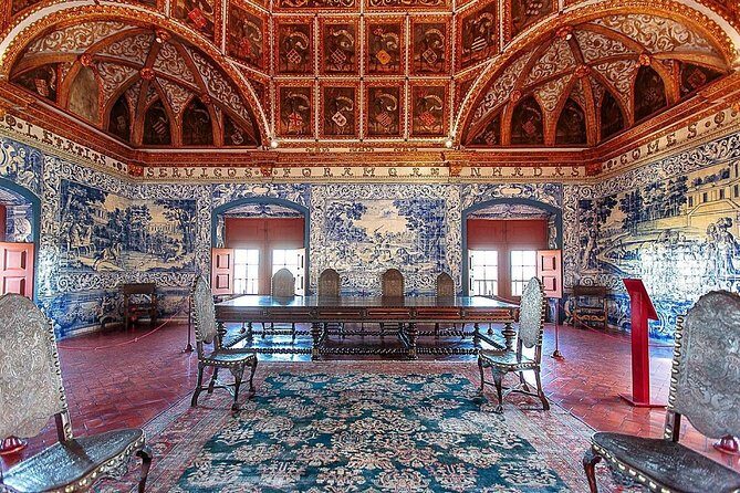 Sintra Private Tour with driver/guide and tickets include - The Historic Center of Sintra: Fairy-Tale Streets With Flex Time