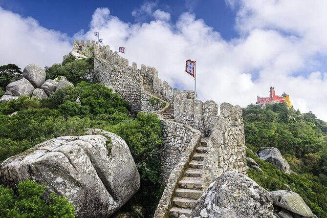 Sintra Private Tour with Tickets: Pena Palace & Moorish Castle - Quick hits