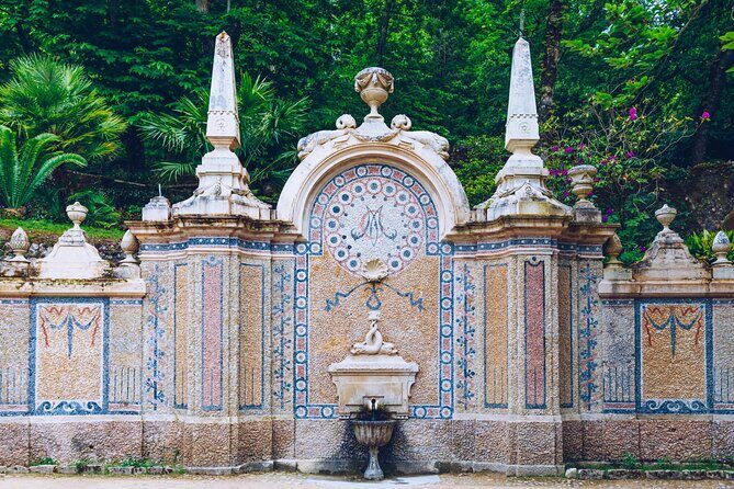 Sintra: Quinta da Regaleira E-Ticket and Multilingual Audio Tour - Walking Quinta da Regaleira: pacing, hills, and the famous well