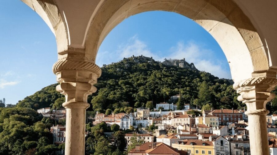 Sintra Tour w/ Pena Palace, Cascais & Cabo Roca, FROM LISBON - Why this Sintra + coast day works as a one-trip plan