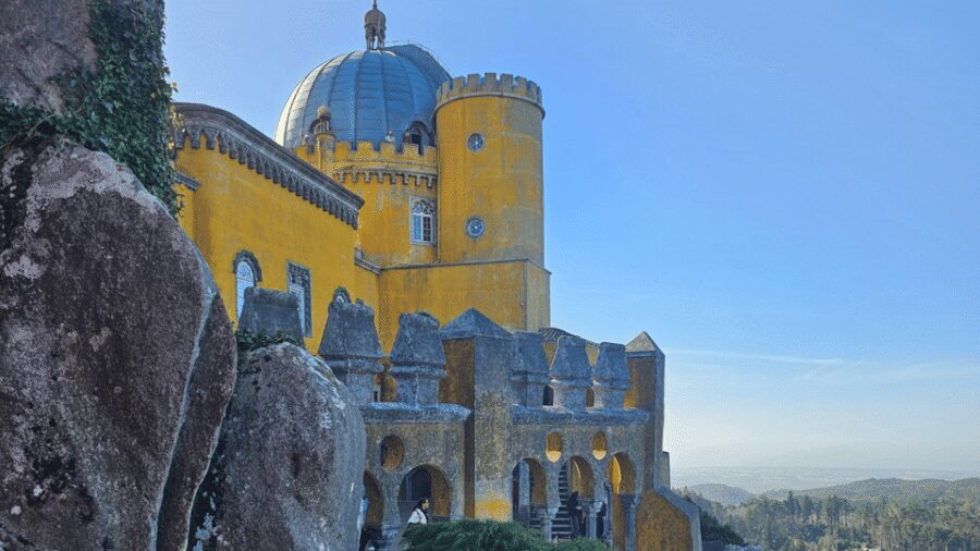 Sintra Tour w/ Pena Palace, Cascais & Cabo Roca, FROM LISBON - Getting started: 9 a.m. departure from Cinema São Jorge