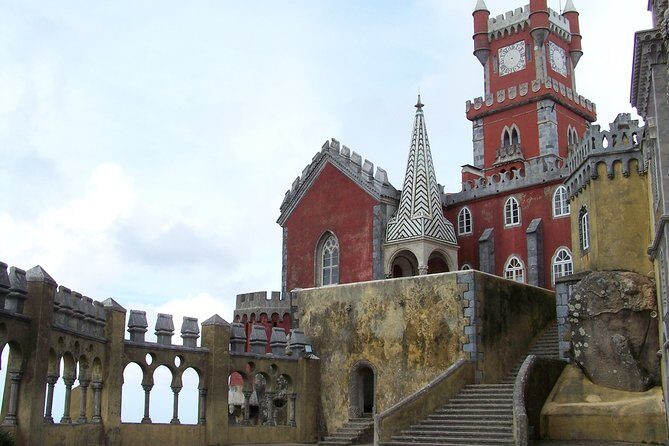 Sintra Tour with Pena Palace and Monserrate Palace- Private Tour - Castelo dos Mouros: quick hike, big mountain views
