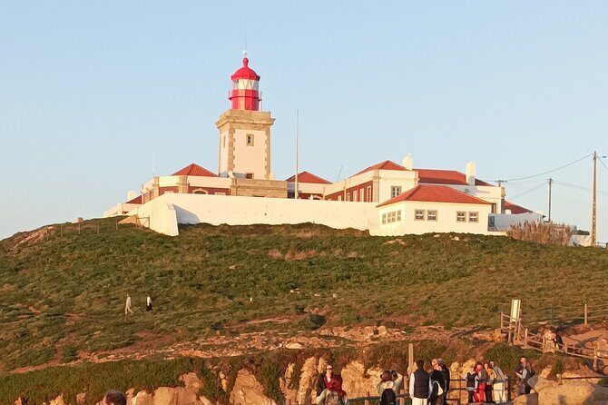 Sintra Tuk Tuk Experience: Mountain, Monuments and Dream Beaches - Stop 5: Azenhas do Mar and Praia das Maçãs (Time to Relax)