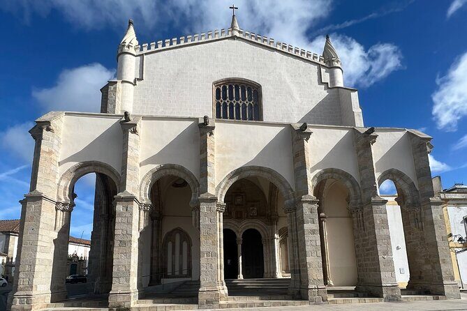 Skip the Lines & Sip the Wines: Évora’s Ultimate Walking Tour! - Pateo de São Miguel: the quieter courtyard break you’ll appreciate