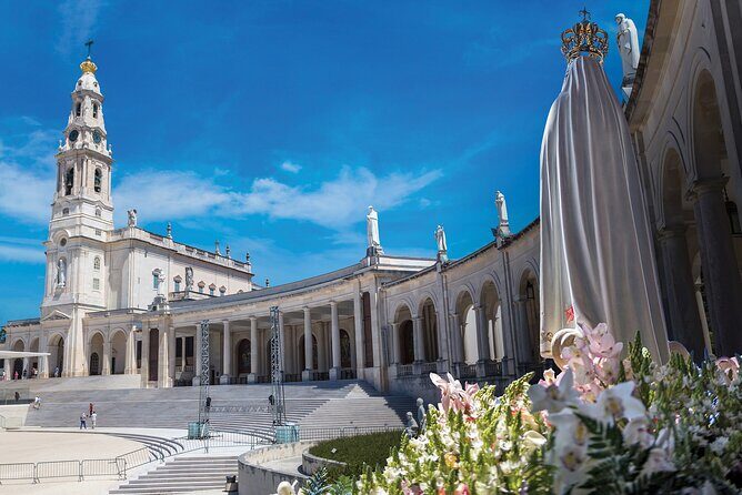 Small Group Tour to Fátima, Batalha, Nazaré and Óbidos from Lisbon - Why this Lisbon day trip works (Fátima to Óbidos)