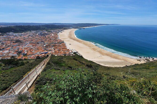 Small group tour to Nazaré and Obidos from Lisbon - São Martinho do Porto: Off-the-Route Coast Panoramas for Photos