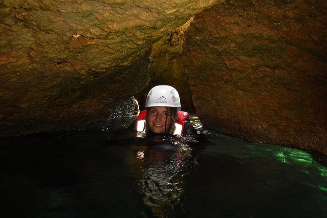 Soft Coasteering - Arrábida Port - How Intense Is It Really: Jumps, Climbing, and Real Pacing