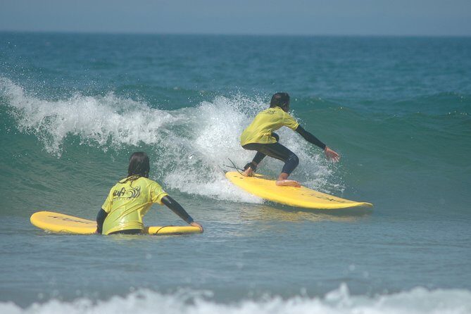 Surf Lesson in Costa da Caparica - Surf Lesson in Costa da Caparica: The Real Setup