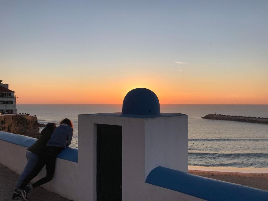 Surfing lessons at Ericeira World Surf Recognized - Where you start: Boardriders meeting point and a simple plan