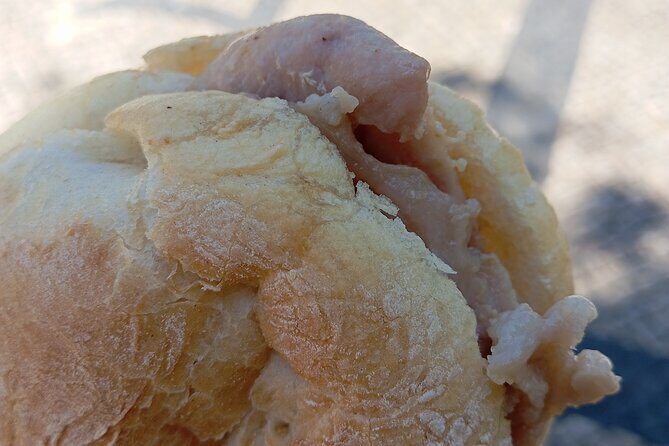 Taste Lisbon: an Itinerant Full Portuguese Meal by Do Eat Better - A full Portuguese meal, walking your way through Lisbon