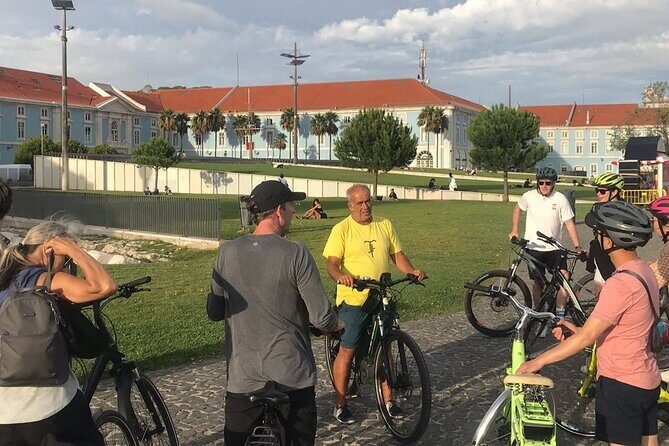 The Heart of Lisbon by Electric Bike - Praca Dom Pedro IV, Rossio, and the Lisbon “downtown spine”