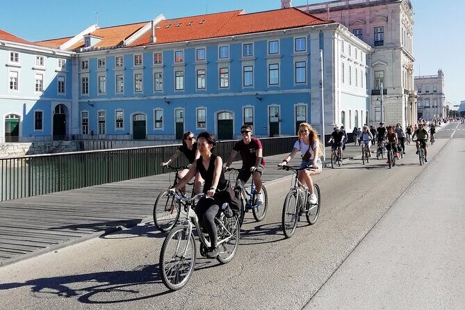 The Heart of Lisbon by Electric Bike - Getting started near Rua dos Caminhos de Ferro (and what the 3 hours feel like)