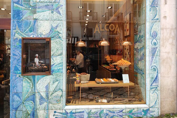 The Portuguese Tiles - Largo Rafael Bordalo Pinheiro: Masonic motifs and the man behind the façade