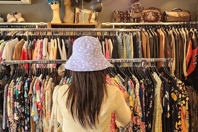 The Ulitmate Lisbon Vintage and Thrift Shopping Tour - Stop 1: Mouraria (Moorish Quarter) and the first quick hits