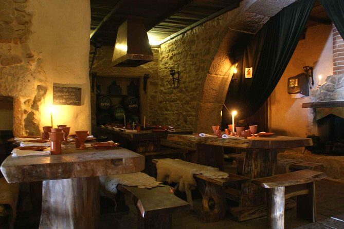 Tomar and Castle of Almourol Private Full-Day Tour from Lisbon - Igreja de Santa Maria dos Olivais: A Short Church Stop That Adds Context