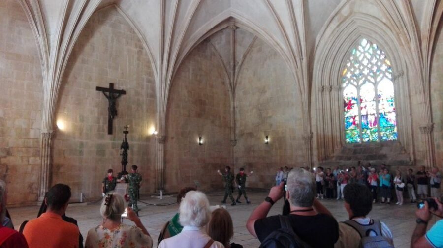 Tomar, Batalha and Alcobaca Private Tour - Alcobaça Royal Abbey: Cistercians, UNESCO Scale, and a Love Story With Real Weight