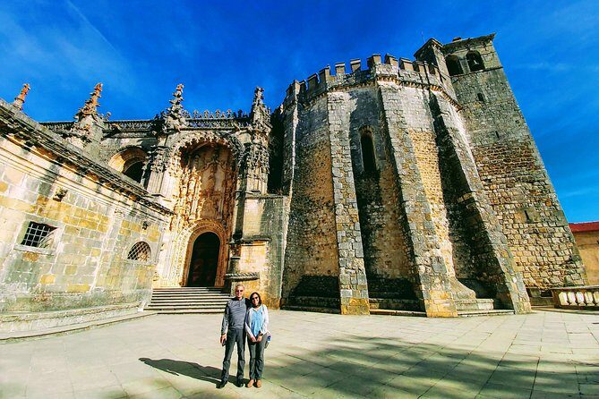 Tomar & Obidos The Roman Legacy Villages World Heritage Tour - Getting picked up in Lisbon city and staying sane on the drive