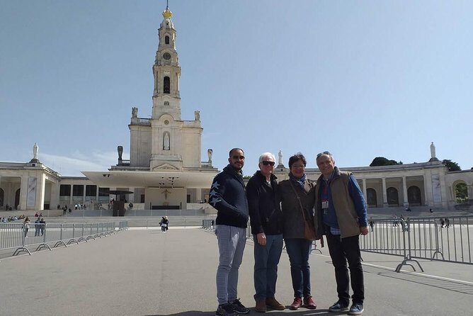 Tour Fátima Batalha Nazaré and Óbidos - Price and Value: $162.92 for a Full Day With Transport and a Guide