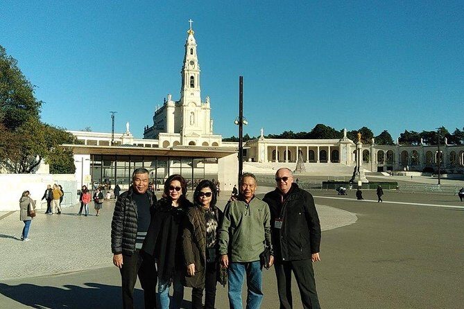 Tour Fátima Batalha Nazaré and Óbidos - Lisbon Pickup and Drop-Off: Start Easy, End Central