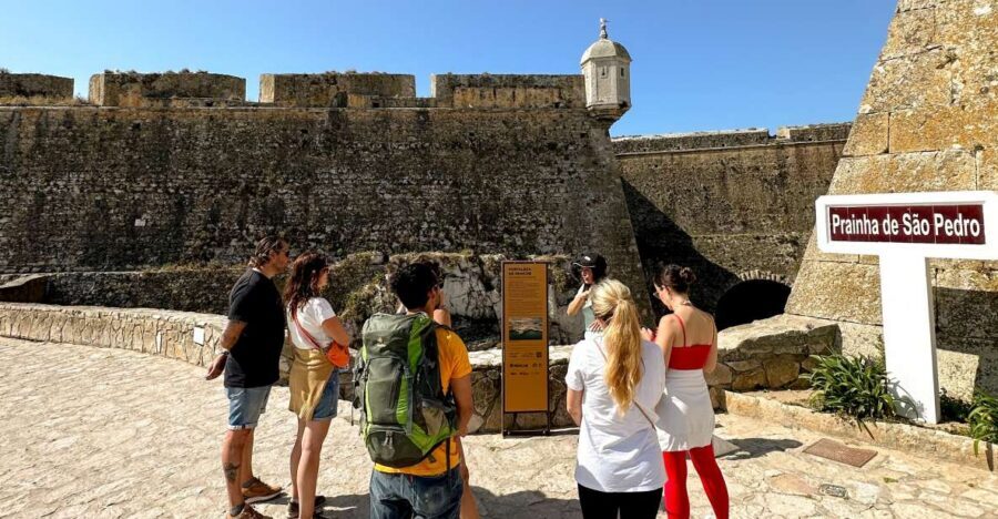 Tour: Peniche + Museum of Political Prison + Tasting Offer - Why Peniche feels different: from sea-shape to resistance symbol