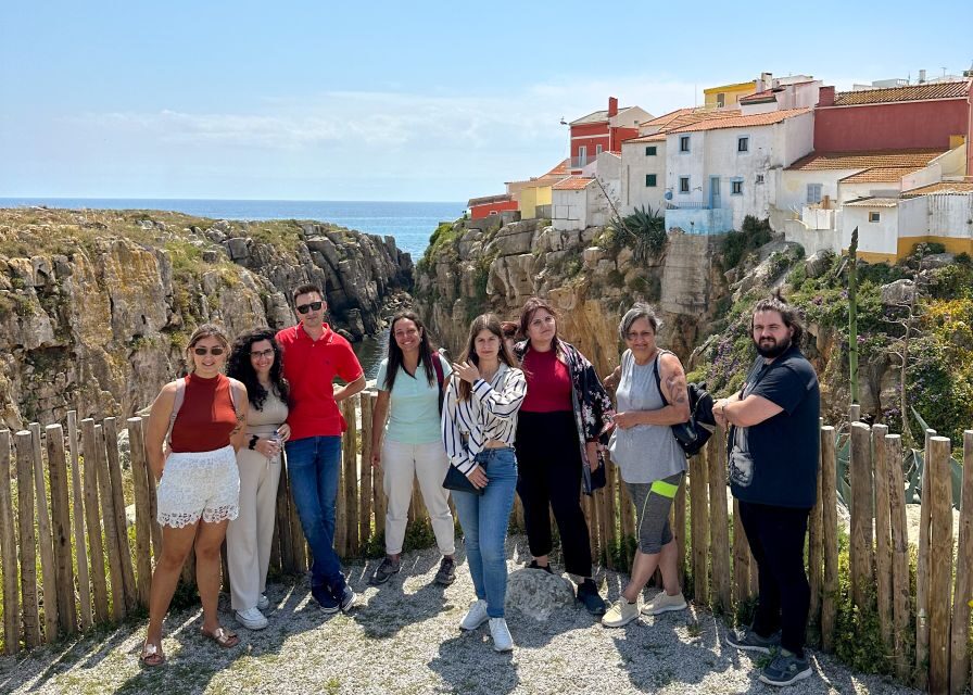 Tour: Peniche + Museum of Political Prison + Tasting Offer - Viewpoint to neighborhood streets: the quick route that builds context