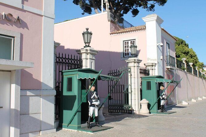 Tour Tuk Tuk Lisbon-Belem 4 H Free Pick-up - Price, pickup, and what you’re really paying for in 4 hours