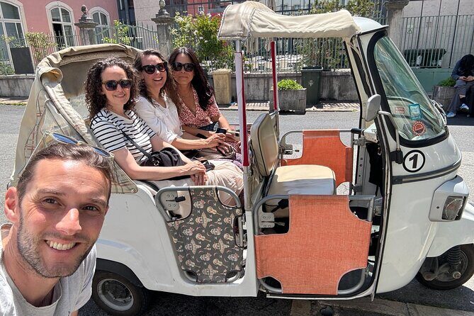 Tuk-Tuk Lisbon: Alfama, Viewpoints & Local Flavors - Stop 3: Mosteiro de São Vicente de Fora for monastery + dynasties