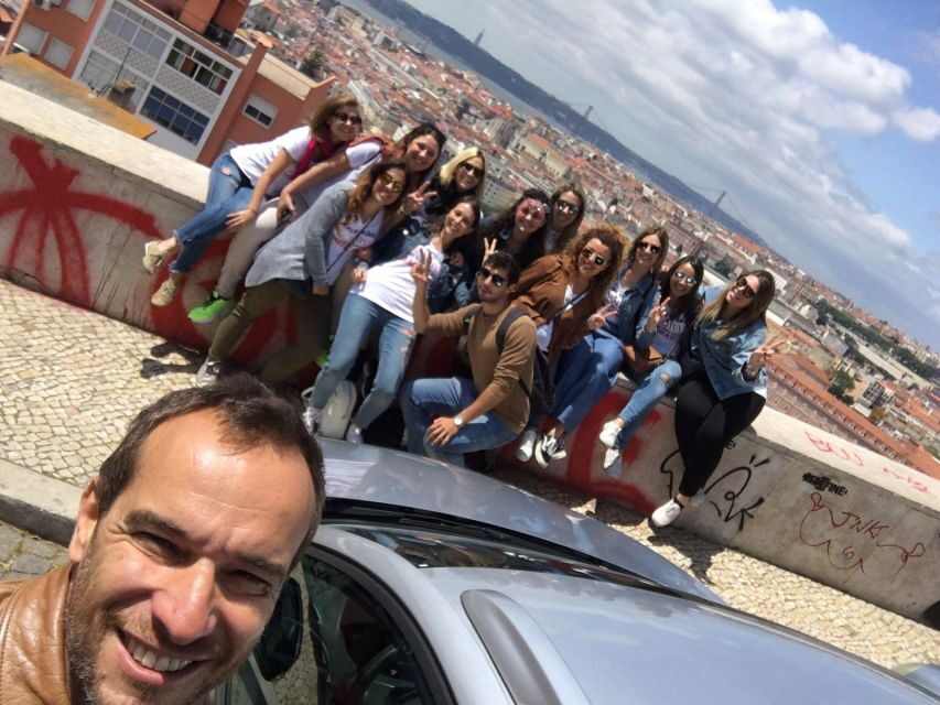 Tuk Tuk Tour historic central Lisbon - What’s included (and what you’ll probably add on your own)