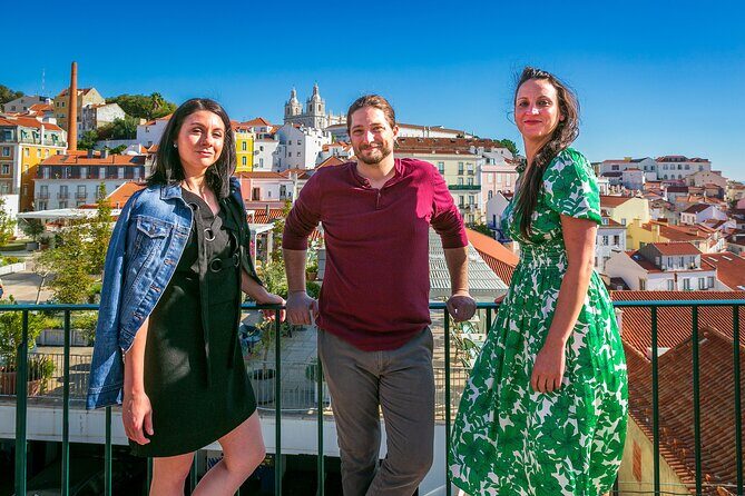 Vacation Photographer in Lisbon – Private, Professional and Fun! - The Alfama Walk: Winding Streets, Local Stories, and Photo Moments