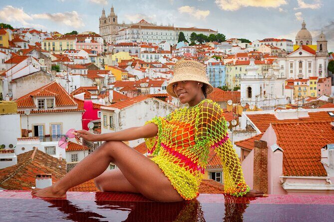 Vacation Photographer in Lisbon – Private, Professional and Fun! - Your Timeline: 1 Hour 30 Minutes That Goes by Fast