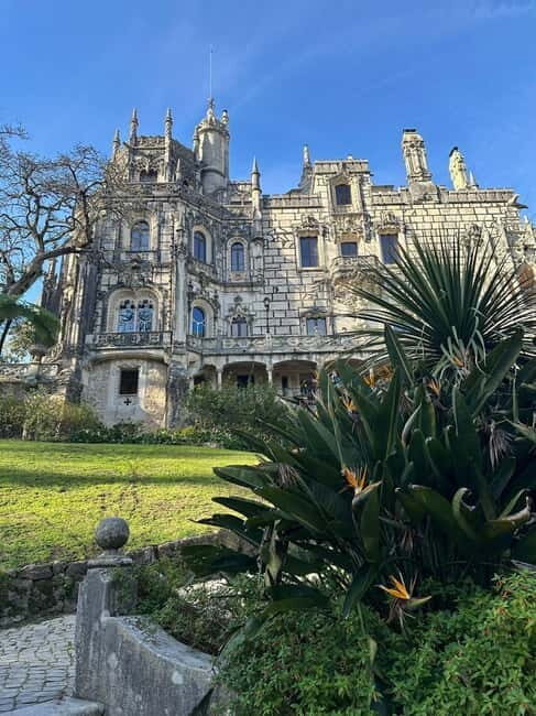 Visit the mystical Sintra, Cabo da Roca and Cascais on a 4x4 - Pena Palace and the Sintra top viewpoint: what you’re really looking at