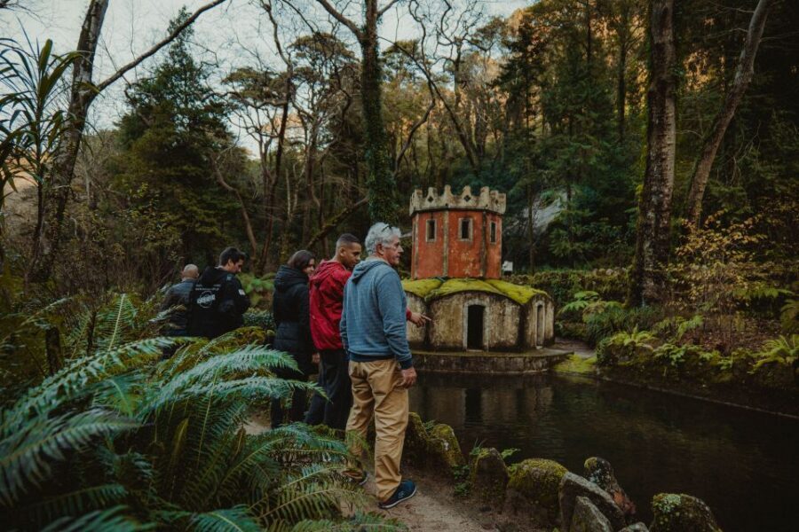 Wonders of Sintra & Cascais Private Tour - Lunch timing and pacing between palaces and coastline